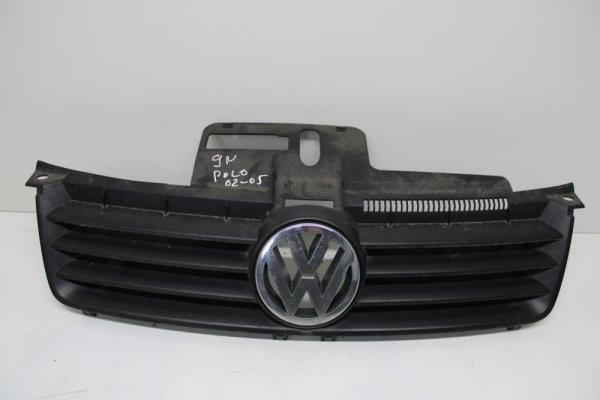 CALANDRE VW POLO 9N 2/2002-4/2005 - Vue 1